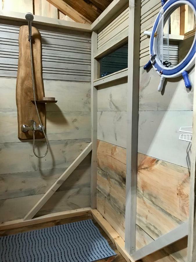 Готель Saare Glamping Salme Екстер'єр фото