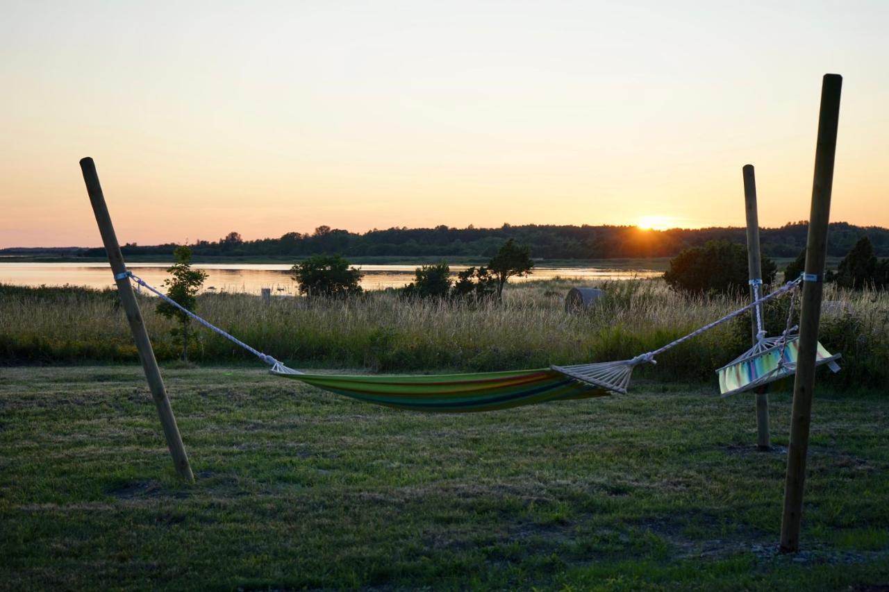 Готель Saare Glamping Salme Екстер'єр фото