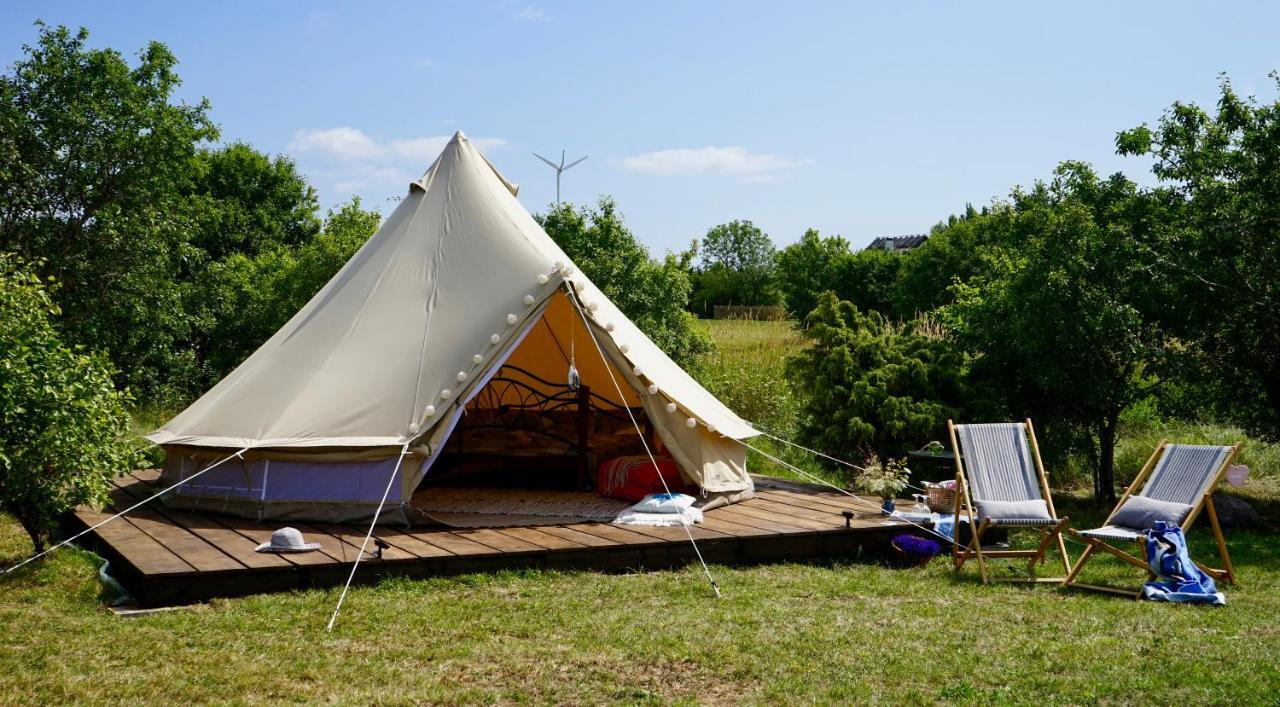 Готель Saare Glamping Salme Екстер'єр фото